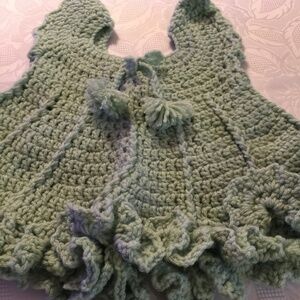 New Born Baby Girl Handmade Crocheted dress NWT - Green dress with Ruffles